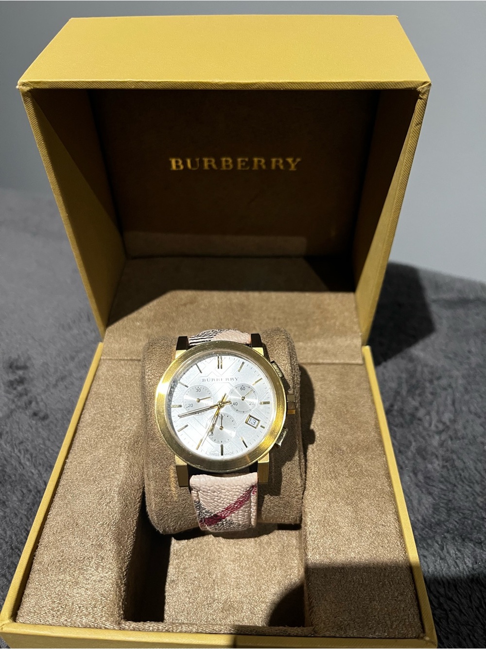 Authentic Burberry Gold-Tone Chronograph Watch with Beige Plaid Strap
